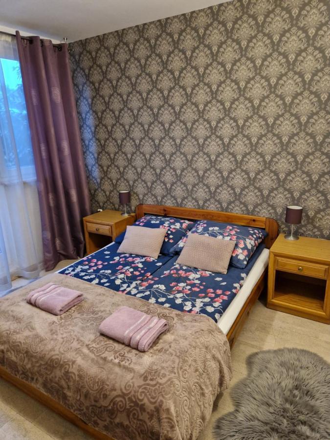 Zajazd Lesny Tuszyn Extérieur photo