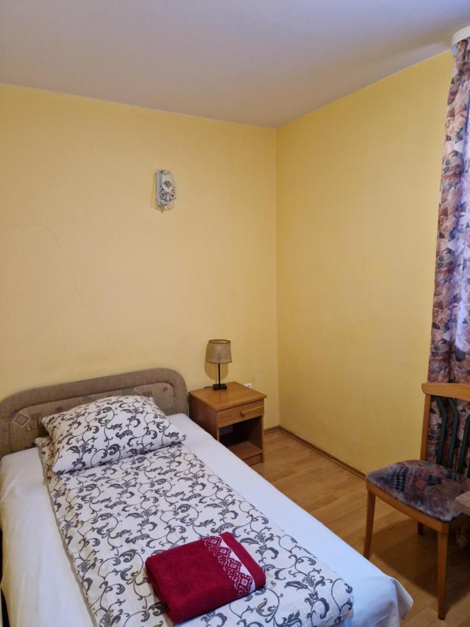 Zajazd Lesny Tuszyn Extérieur photo