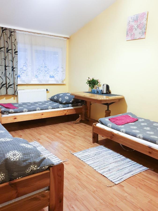 Zajazd Lesny Tuszyn Extérieur photo