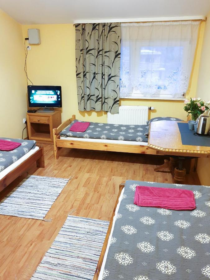 Zajazd Lesny Tuszyn Extérieur photo